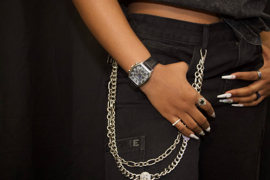 Monochrome cargo Shorts (Black)